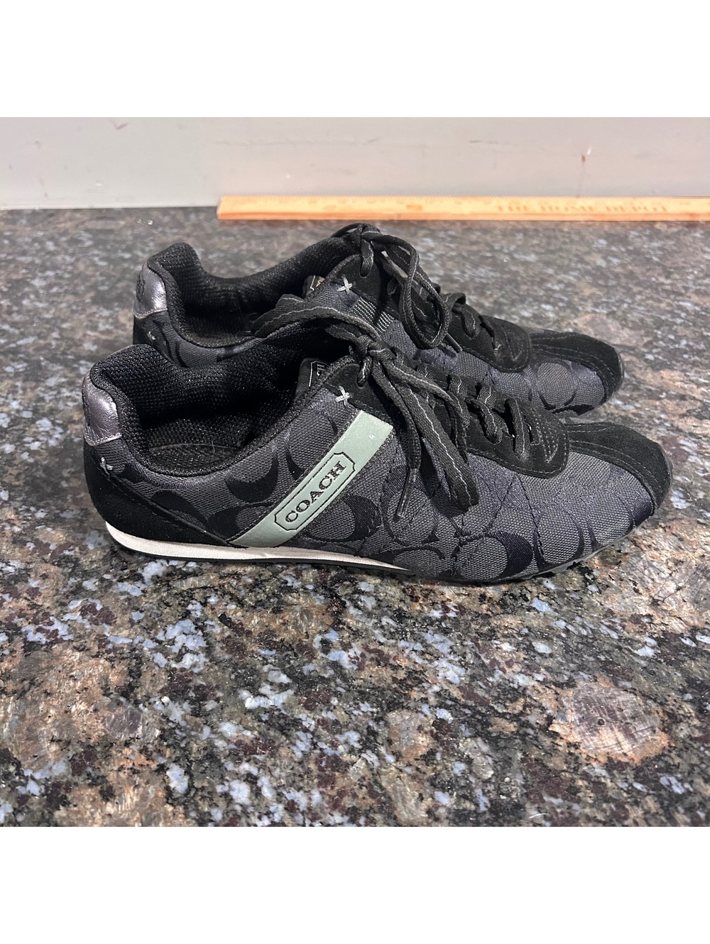Vintage Coach Renata Black Classic Logo Fashion Sneakers Womens 7.5